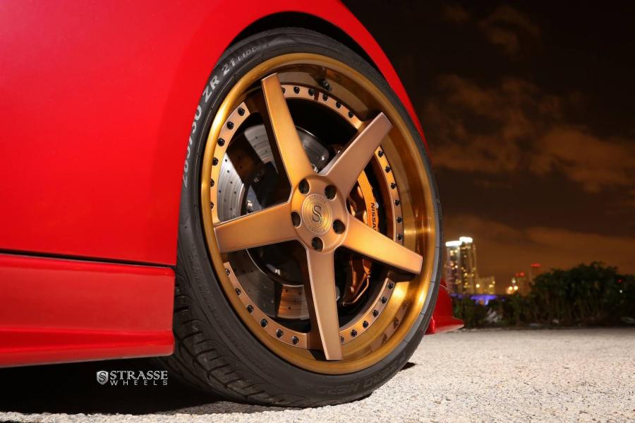  Nissan GT-R on Strasse Wheels 2015 года  (фото 12 из 12)